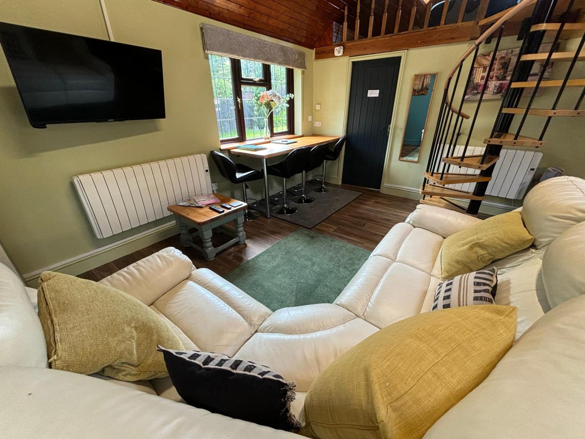The Annexe At Gomo Villa East Winch Eksteriør bilde